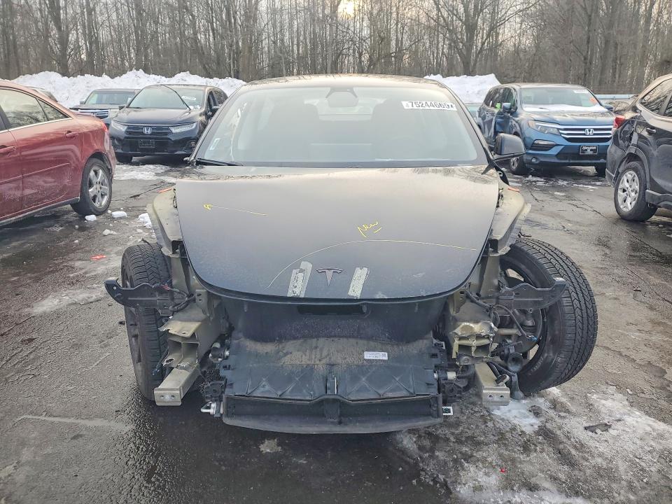 75244665 :رقم المزاد ، 5YJ3E1EB9KF414736 vin ، 2019 Tesla Model 3 مزاد بيع