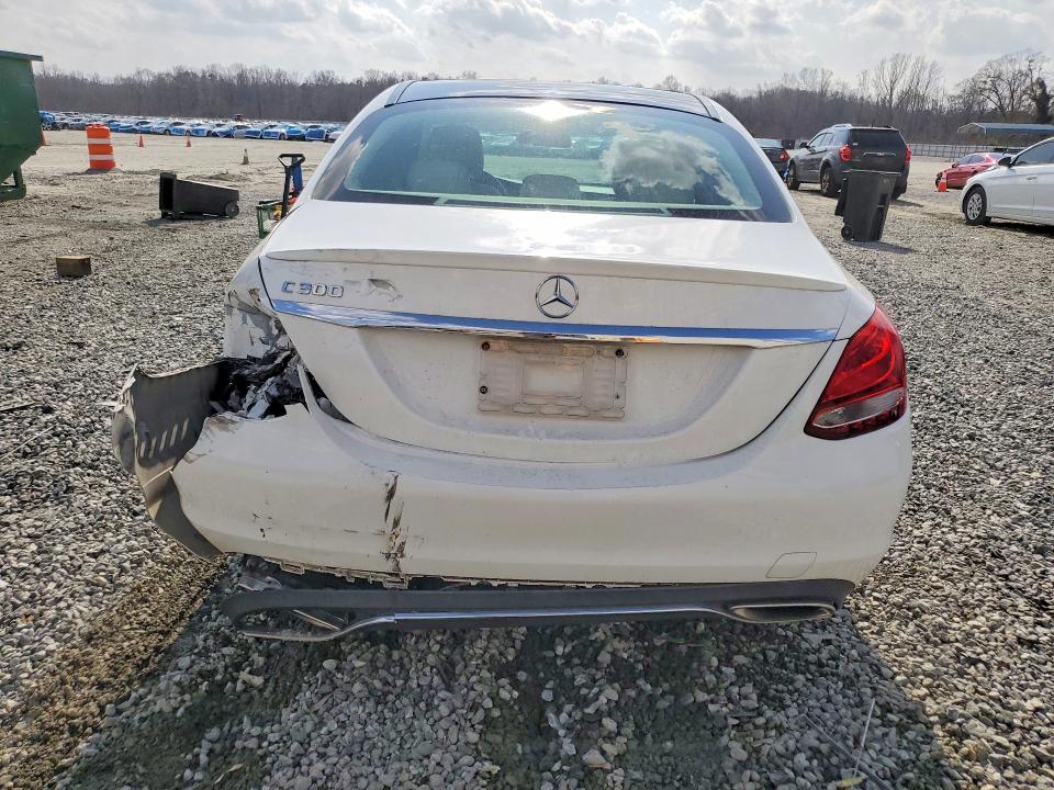 2018 Mercedes-benz C მანქანა იყიდება აუქციონზე, vin: WDDWF4JB5JR329828, აუქციონის ნომერი: 74744805