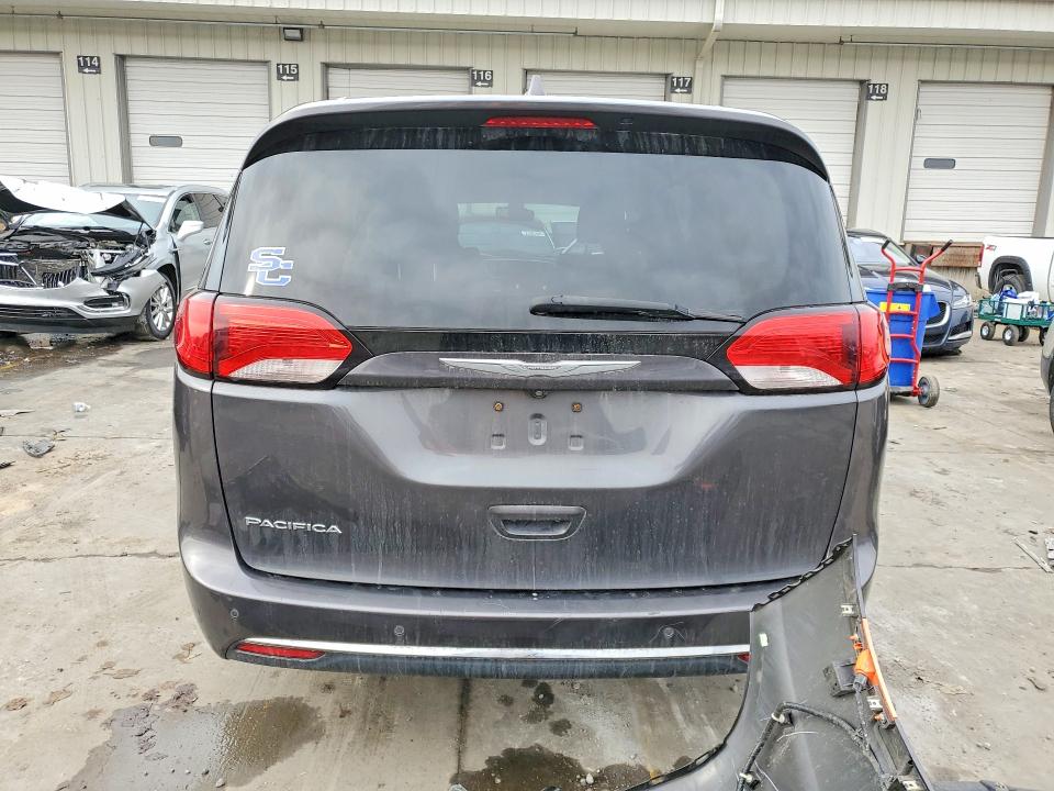 2017 Chrysler Pacifica მანქანა იყიდება აუქციონზე, vin: 2C4RC1EG7HR518800, აუქციონის ნომერი: 77671485