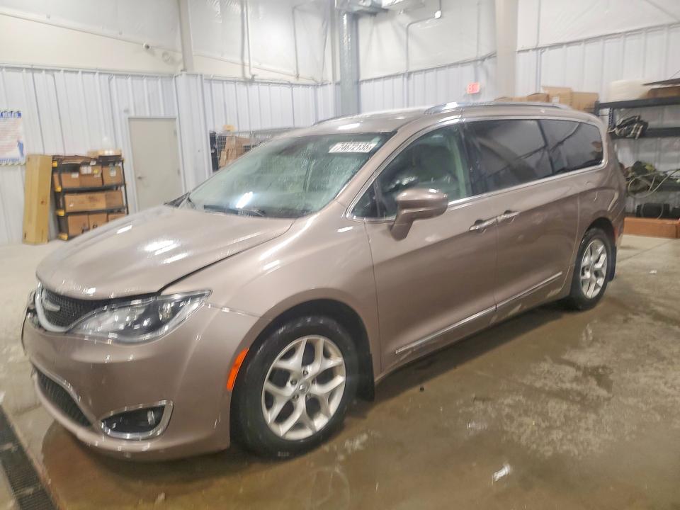 2017 Chrysler Pacifica მანქანა იყიდება აუქციონზე, vin: 2C4RC1EG8HR669659, აუქციონის ნომერი: 74672135
