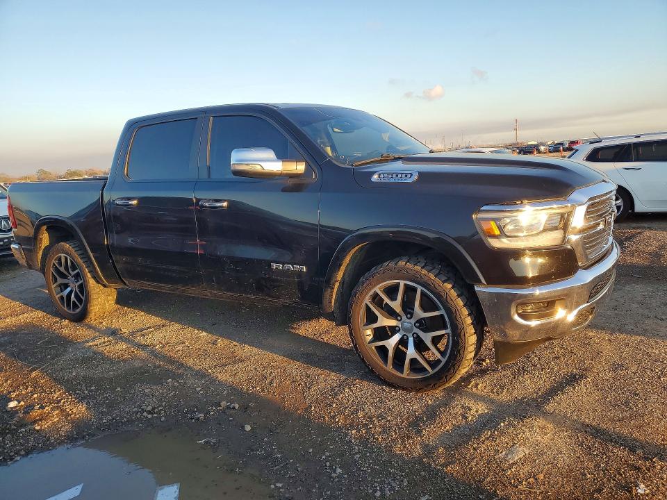 2022 Ram 1500 მანქანა იყიდება აუქციონზე, vin: 1C6SRFJT1NN213468, აუქციონის ნომერი: 77490395