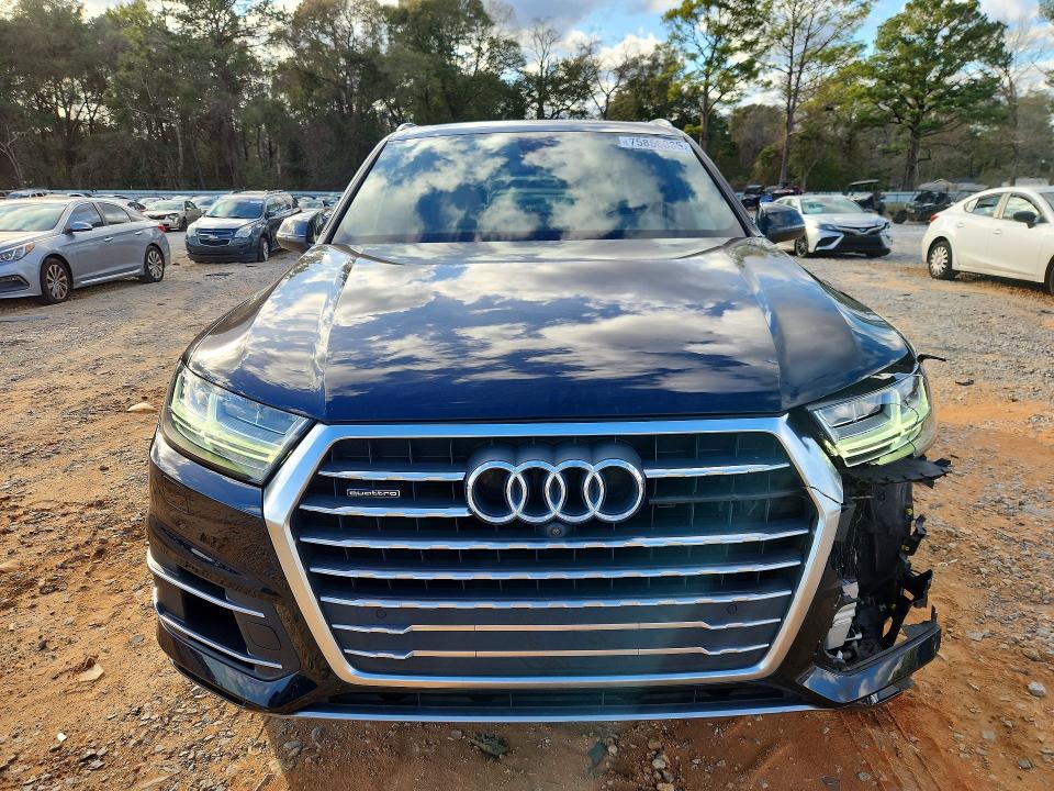 Продаж на аукціоні авто 2017 Audi Q7, vin: WA1LAAF70HD015326, номер лоту: 75856035