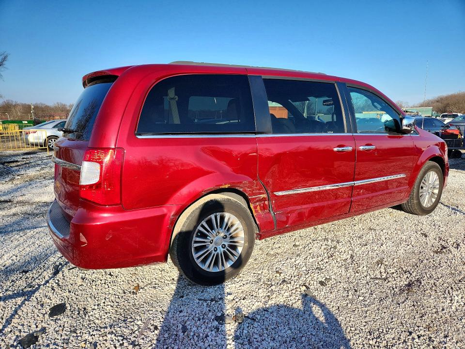 2015 Chrysler Town & Country მანქანა იყიდება აუქციონზე, vin: 2C4RC1CG8FR547478, აუქციონის ნომერი: 80240705