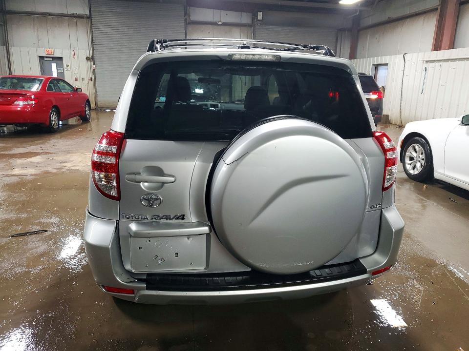 75796315 :رقم المزاد ، 2T3BF4DV9AW033175 vin ، 2010 Toyota Rav4 مزاد بيع