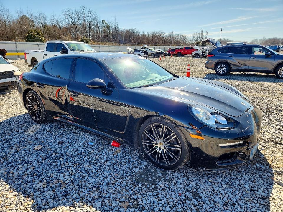 77161465 :رقم المزاد ، WP0AA2A71GL001661 vin ، 2016 Porsche Panamera مزاد بيع