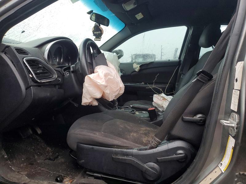 Продажа на аукционе авто 2013 Chrysler 200, vin: 1C3CCBAB9DN685810, номер лота: 75989035