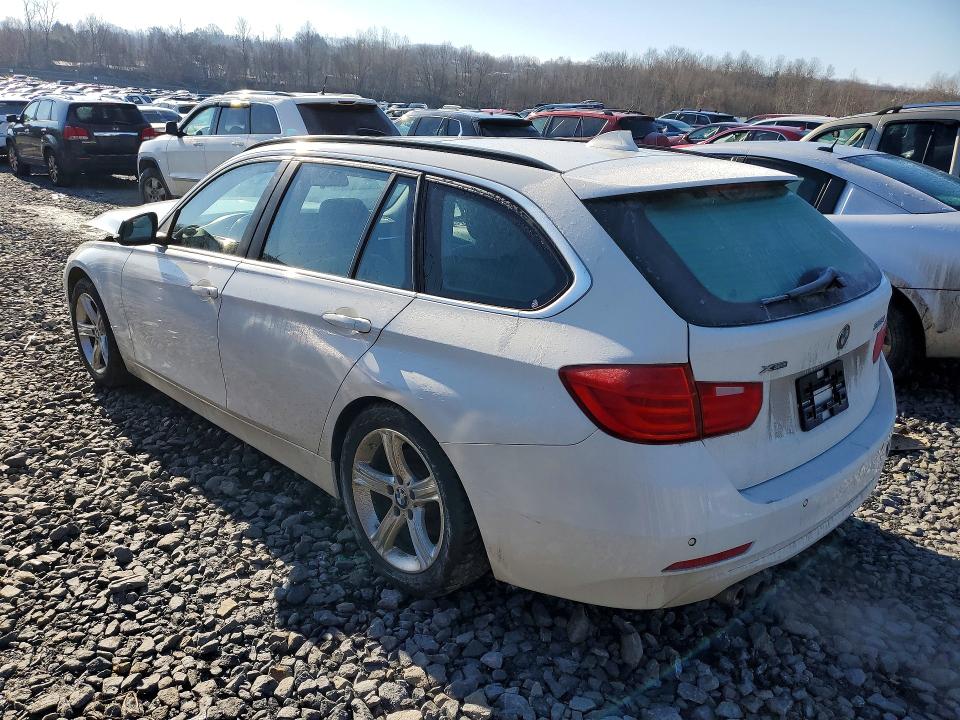 78617905 :رقم المزاد ، WBA3G7C50FK297340 vin ، 2015 Bmw 328 مزاد بيع