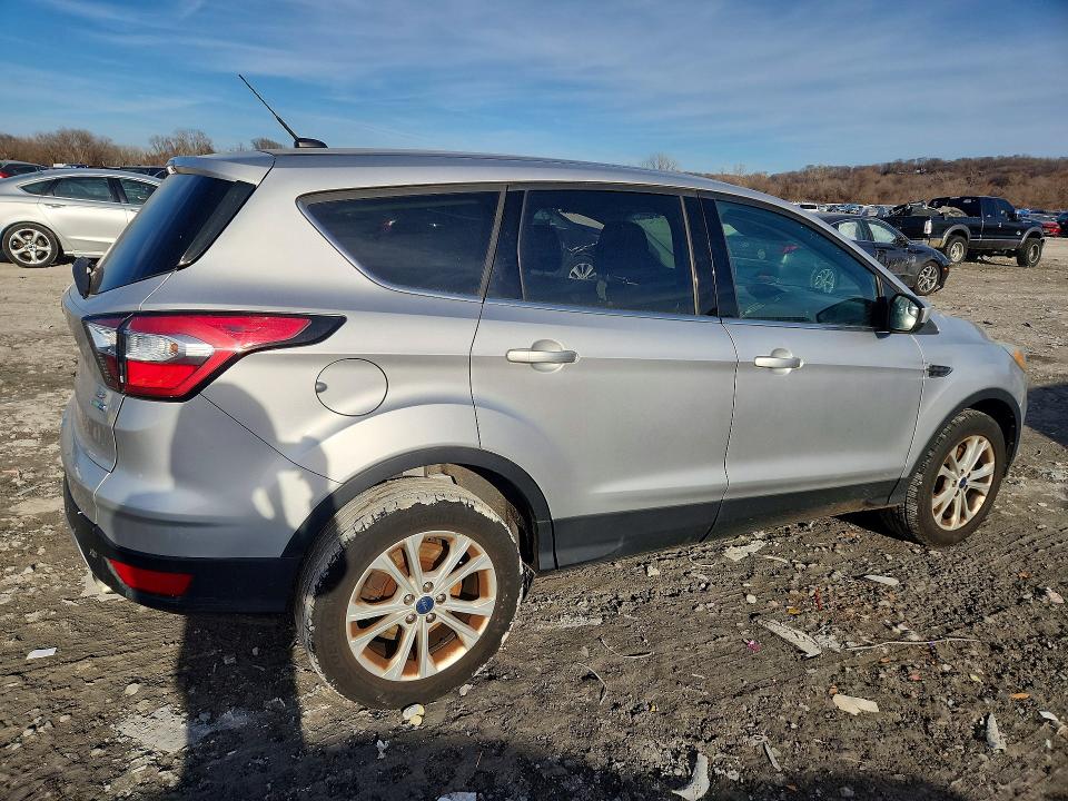Aukcja sprzedaży 2017 Ford Escape, vin: 1FMCU9GD5HUE49284, numer aukcji: 77123155