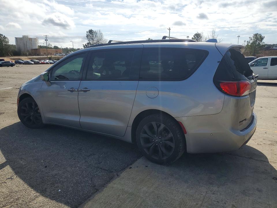 77709485 :رقم المزاد ، 2C4RC1EGXJR338345 vin ، 2018 Chrysler Pacifica مزاد بيع