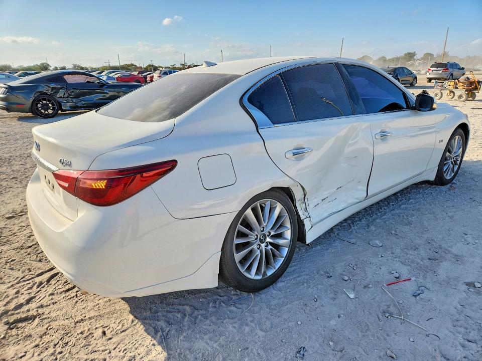 79034825 :رقم المزاد ، JN1EV7AP5KM540132 vin ، 2019 Infiniti Q50 مزاد بيع