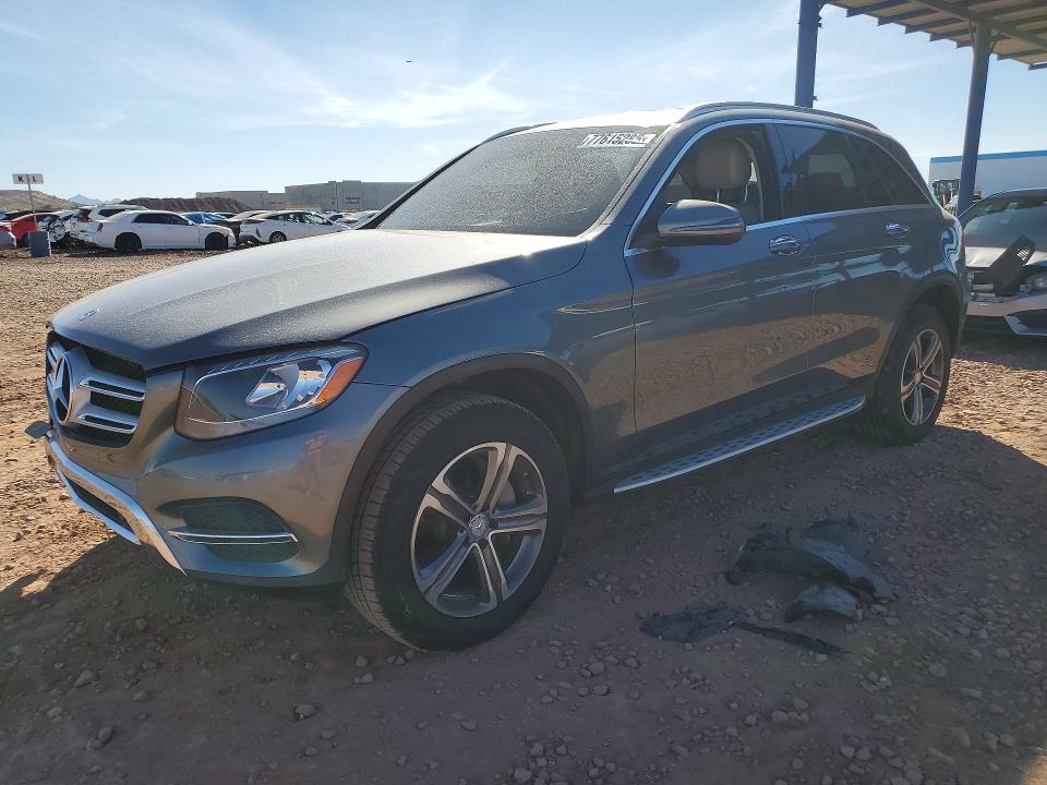 77615285 :رقم المزاد ، WDC0G4JBXHF190749 vin ، 2017 Mercedes-benz Glc مزاد بيع