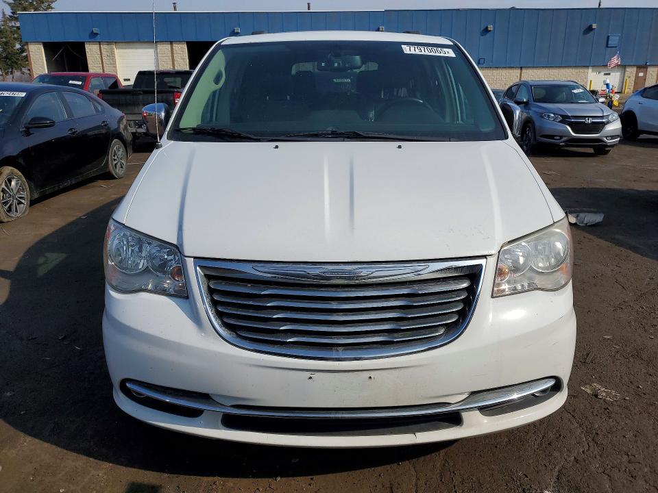 Продажа на аукционе авто 2015 Chrysler Town & Country, vin: 2C4RC1CG4FR657279, номер лота: 77970065