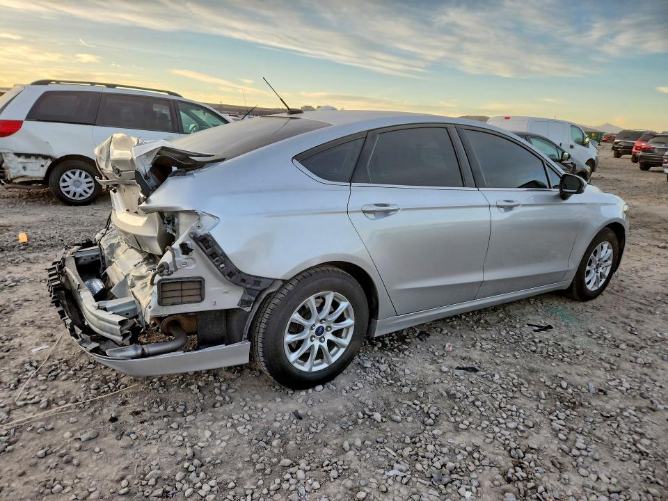 2017 Ford Fusion მანქანა იყიდება აუქციონზე, vin: 3FA6P0G72HR317269, აუქციონის ნომერი: 75781995