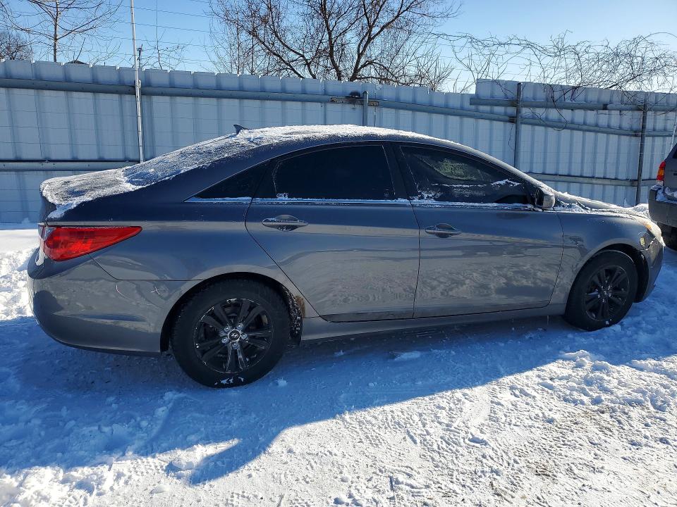 75680915 :رقم المزاد ، 5NPEB4AC9CH325480 vin ، 2012 Hyundai Sonata مزاد بيع