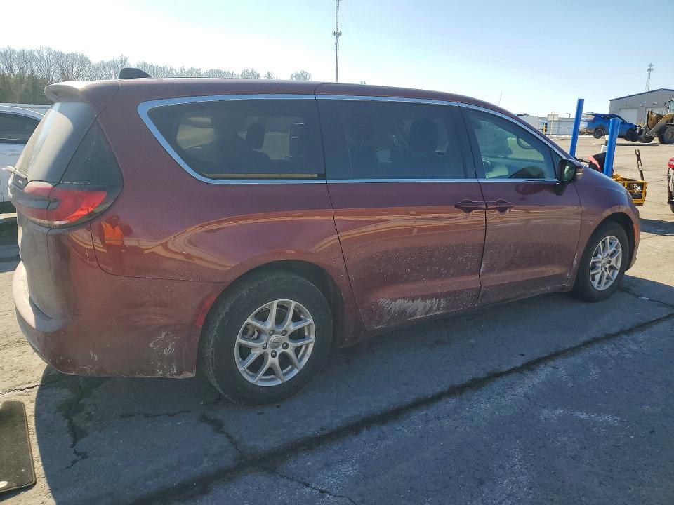Продажа на аукционе авто 2023 Chrysler Pacifica, vin: 2C4RC1BGXPR560364, номер лота: 75707795