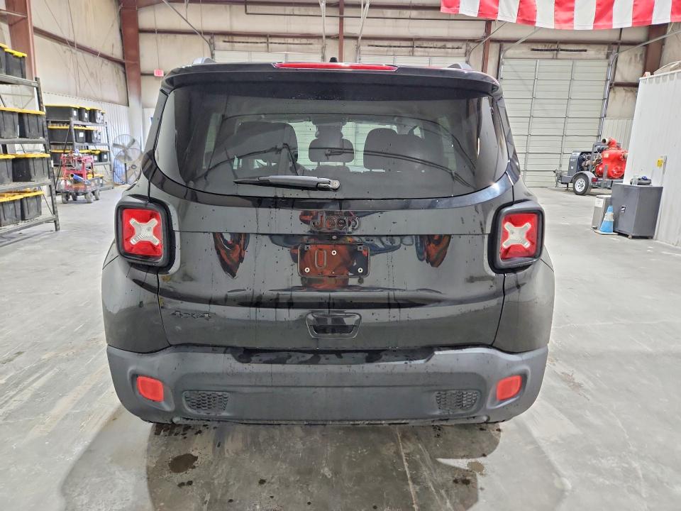 Продажа на аукционе авто 2018 Jeep Renegade, vin: ZACCJBAB9JPH35206, номер лота: 77803035