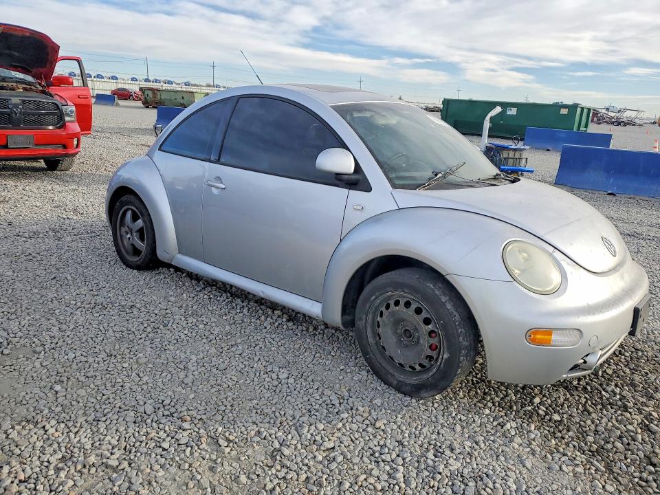 76661525 :رقم المزاد ، 3VWCA21C5YM473963 vin ، 2000 Volkswagen New Beetle مزاد بيع