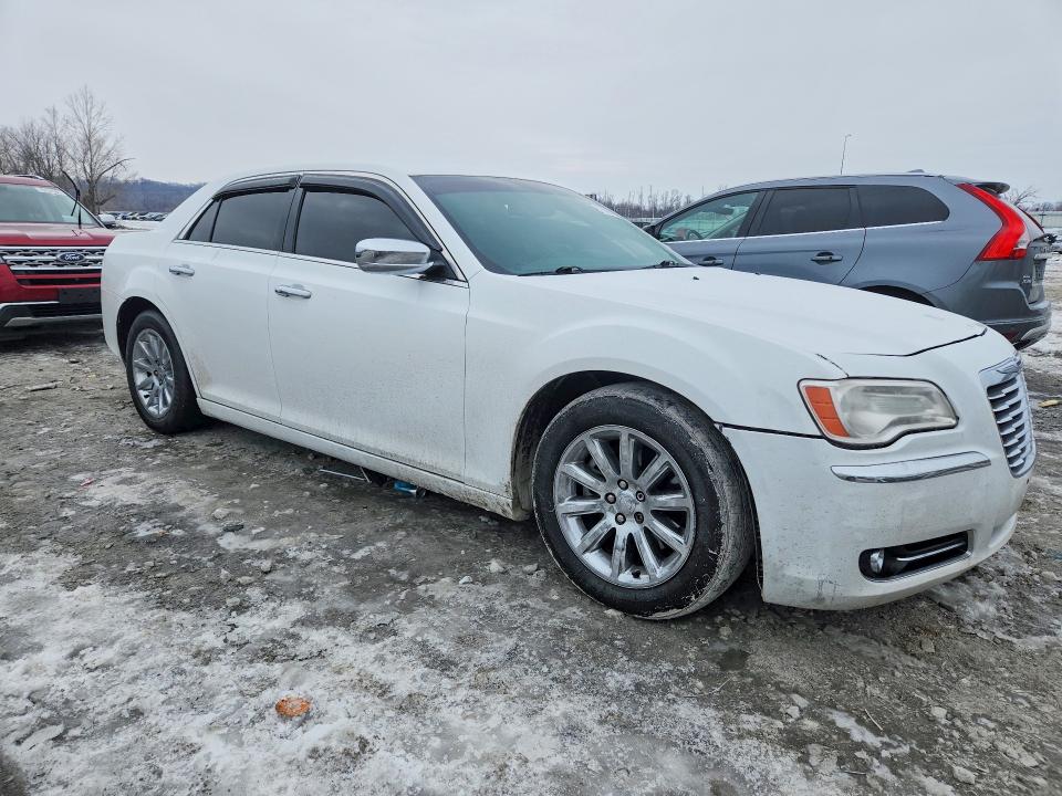 2014 Chrysler 300c მანქანა იყიდება აუქციონზე, vin: 2C3CCAET3EH109217, აუქციონის ნომერი: 75590175