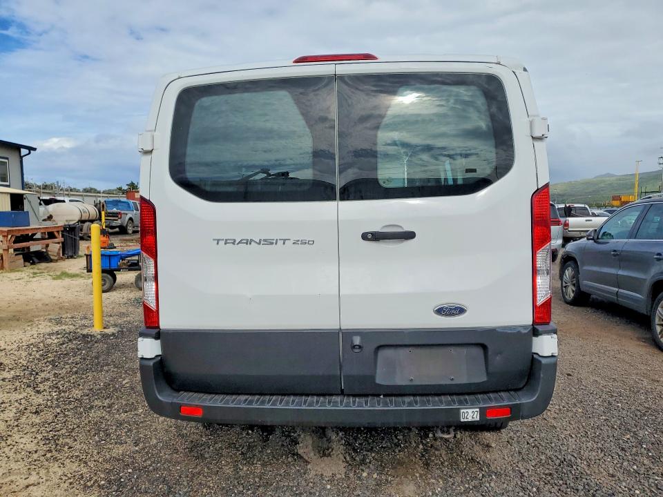 2021 Ford Transit მანქანა იყიდება აუქციონზე, vin: 1FTBR1Y85MKA44424, აუქციონის ნომერი: 76963215