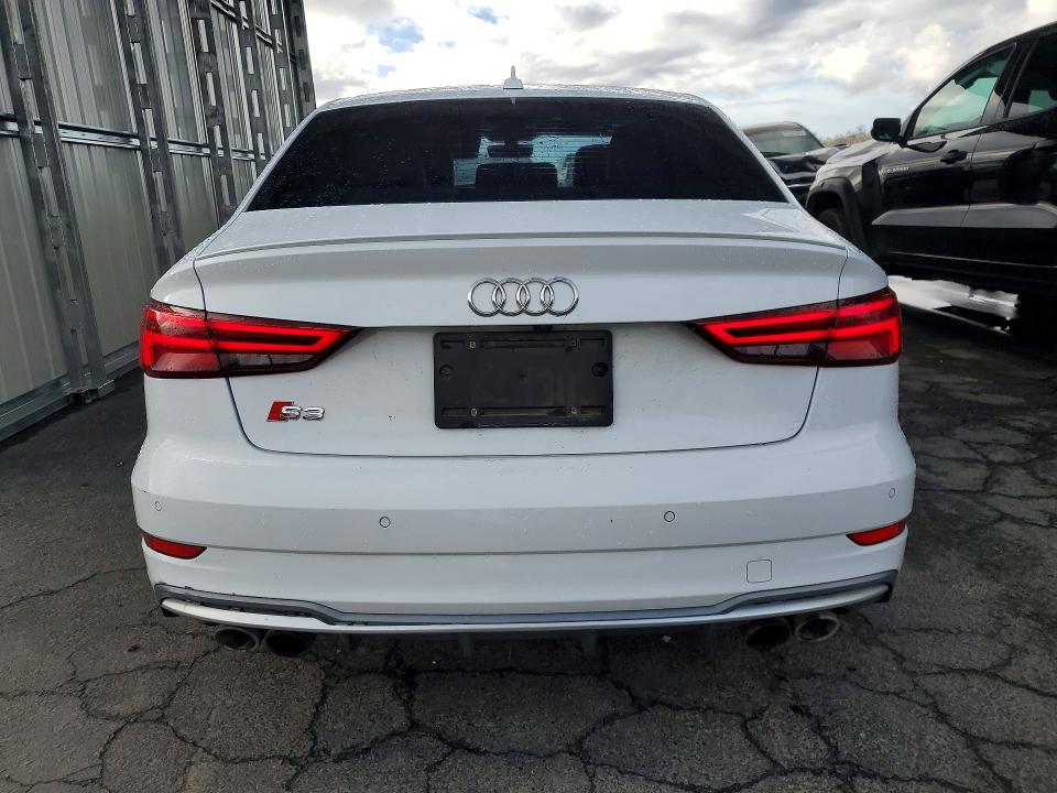 Продаж на аукціоні авто 2017 Audi S3, vin: WAUB1GFF6H1019987, номер лоту: 77610925
