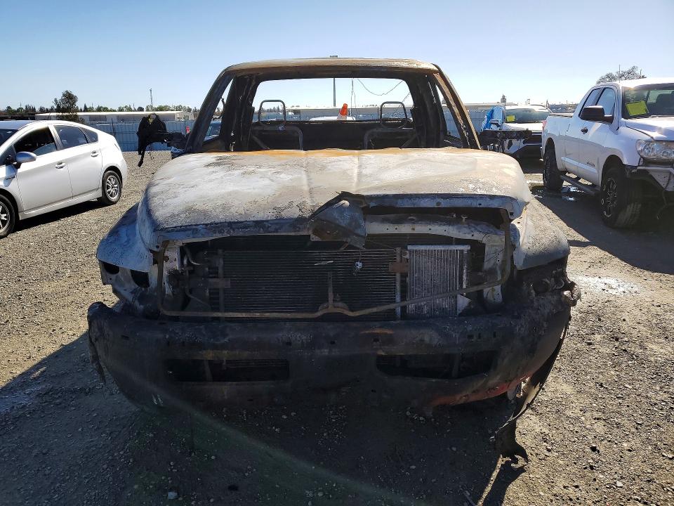 77068755 :رقم المزاد ، 1B7KF23D6WJ117070 vin ، 1998 Dodge Ram 2500 مزاد بيع