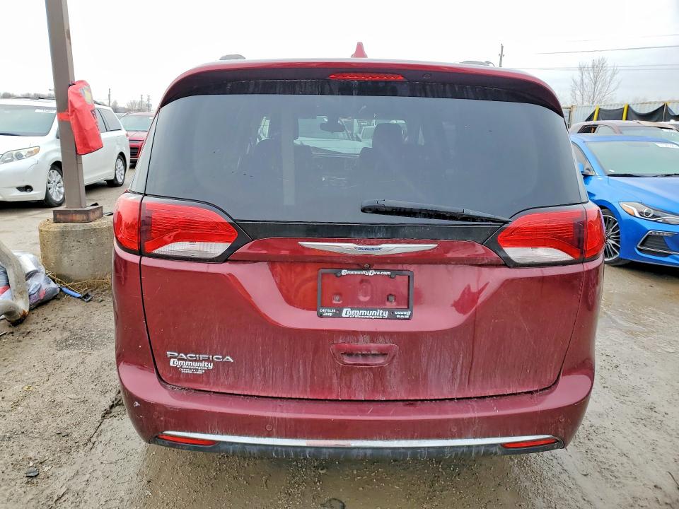 76907995 :رقم المزاد ، 2C4RC1BG7HR583893 vin ، 2017 Chrysler Pacifica مزاد بيع