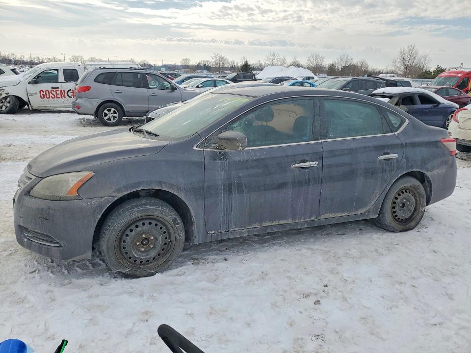 Продажа на аукционе авто 2015 Nissan Sentra S, vin: 3N1AB7AP7FL657346, номер лота: 75084245
