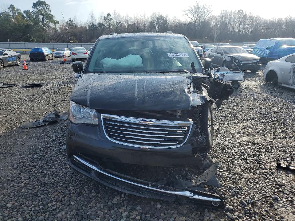 79195425 :رقم المزاد ، 2C4RC1BG5GR280609 vin ، 2016 Chrysler Town & Country مزاد بيع