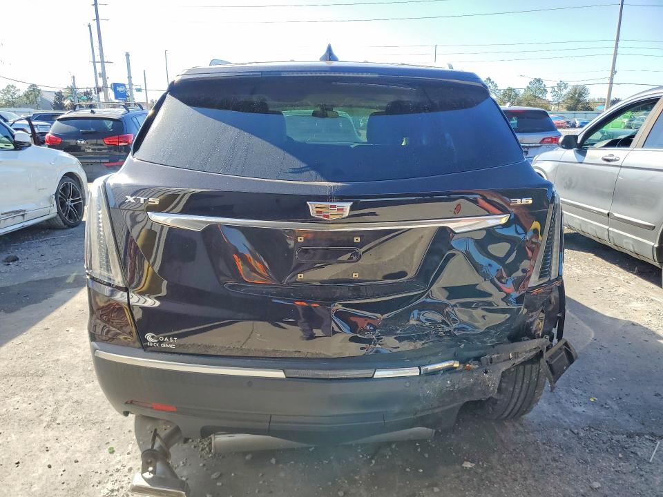 Продажа на аукционе авто 2018 Cadillac Xt5, vin: 1GYKNCRS9JZ196480, номер лота: 76645475
