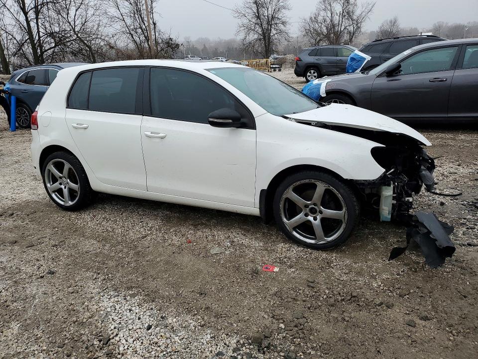 78303845 :رقم المزاد ، WVWDB7AJ9AW423590 vin ، 2010 Volkswagen Golf مزاد بيع