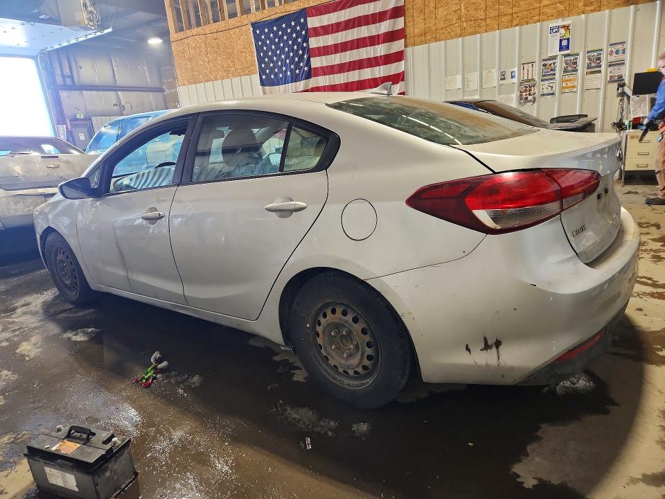 2018 Kia Forte მანქანა იყიდება აუქციონზე, vin: 3KPFK4A77JE209641, აუქციონის ნომერი: 78742205