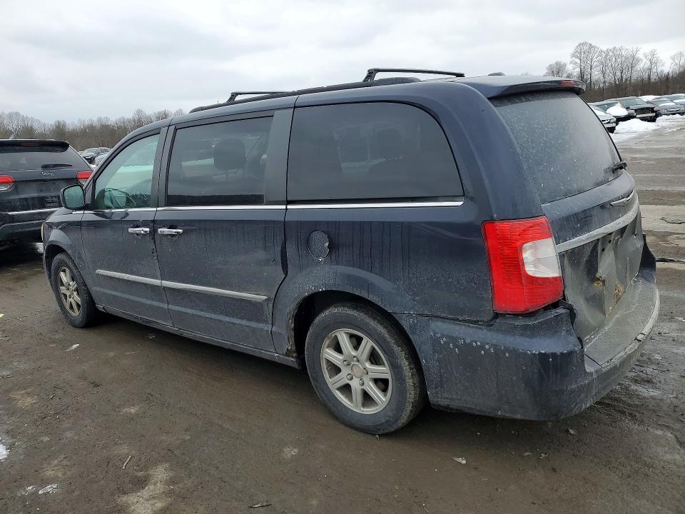 77475235 :رقم المزاد ، 2A4RR5DG3BR633354 vin ، 2011 Chrysler Town & Country مزاد بيع
