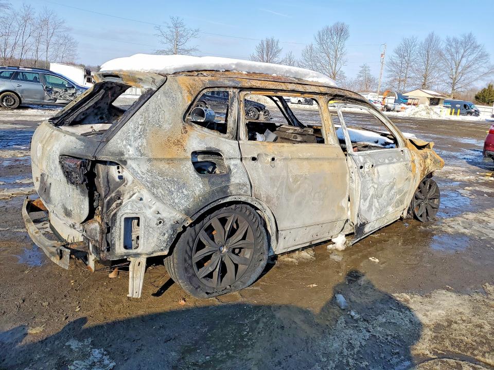 2024 Volkswagen Tiguan მანქანა იყიდება აუქციონზე, vin: 3VV2B7AX6RM160550, აუქციონის ნომერი: 74753365