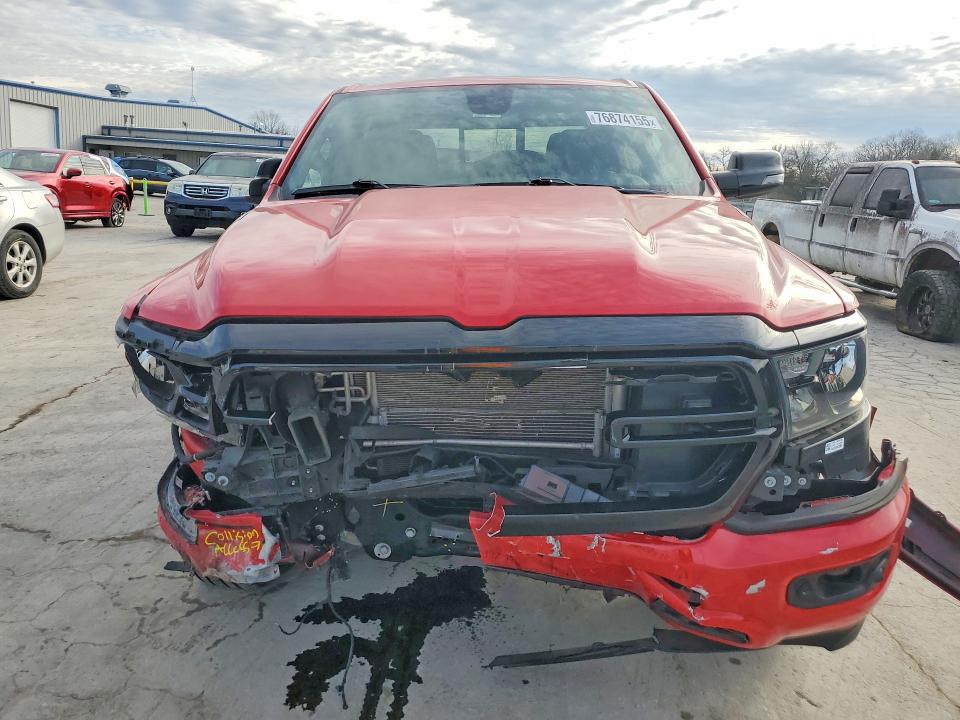 76874155 :رقم المزاد ، 1C6RRFFG8RN215542 vin ، 2024 Ram 1500 مزاد بيع