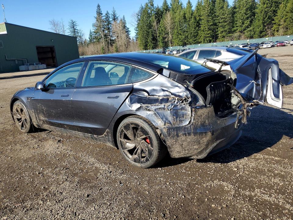 76290685 :رقم المزاد ، 5YJ3E1ET0RF883264 vin ، 2024 Tesla Model 3 مزاد بيع