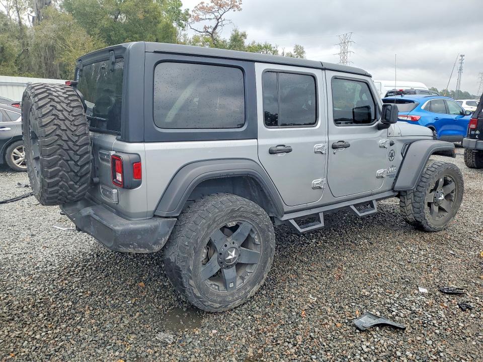 76243565 :رقم المزاد ، 1C4HJXDNXJW206858 vin ، 2018 Jeep Wrangler Unlimited مزاد بيع