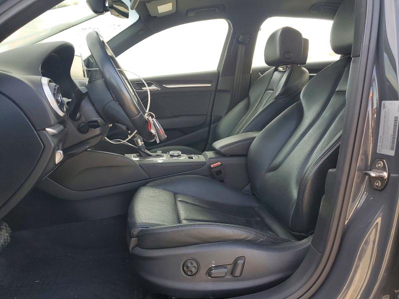 Продаж на аукціоні авто 2018 Audi A3, vin: WAUGUGFF8J1073908, номер лоту: 76938585