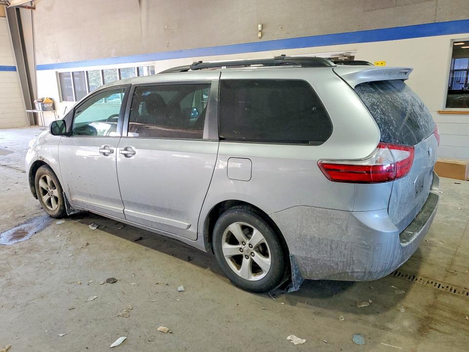 Aukcja sprzedaży 2015 Toyota Sienna, vin: 5TDKK3DC5FS680721, numer aukcji: 76325215
