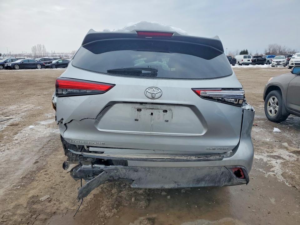 78561945 :رقم المزاد ، 5TDKDRBH4PS031571 vin ، 2023 Toyota Highlander مزاد بيع
