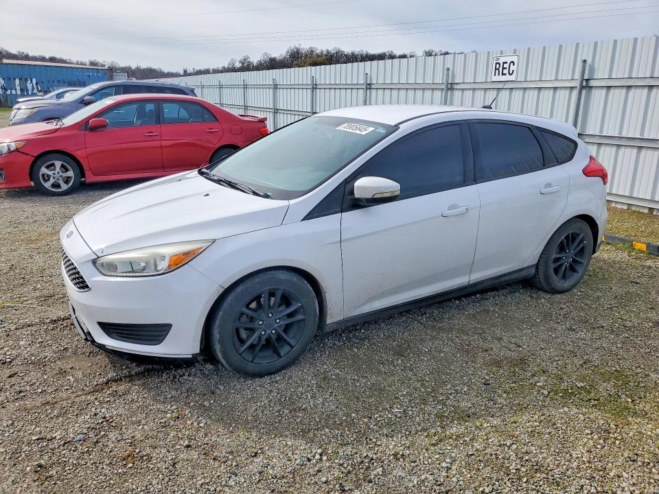 2015 Ford Focus მანქანა იყიდება აუქციონზე, vin: 1FADP3K25FL263398, აუქციონის ნომერი: 78905845