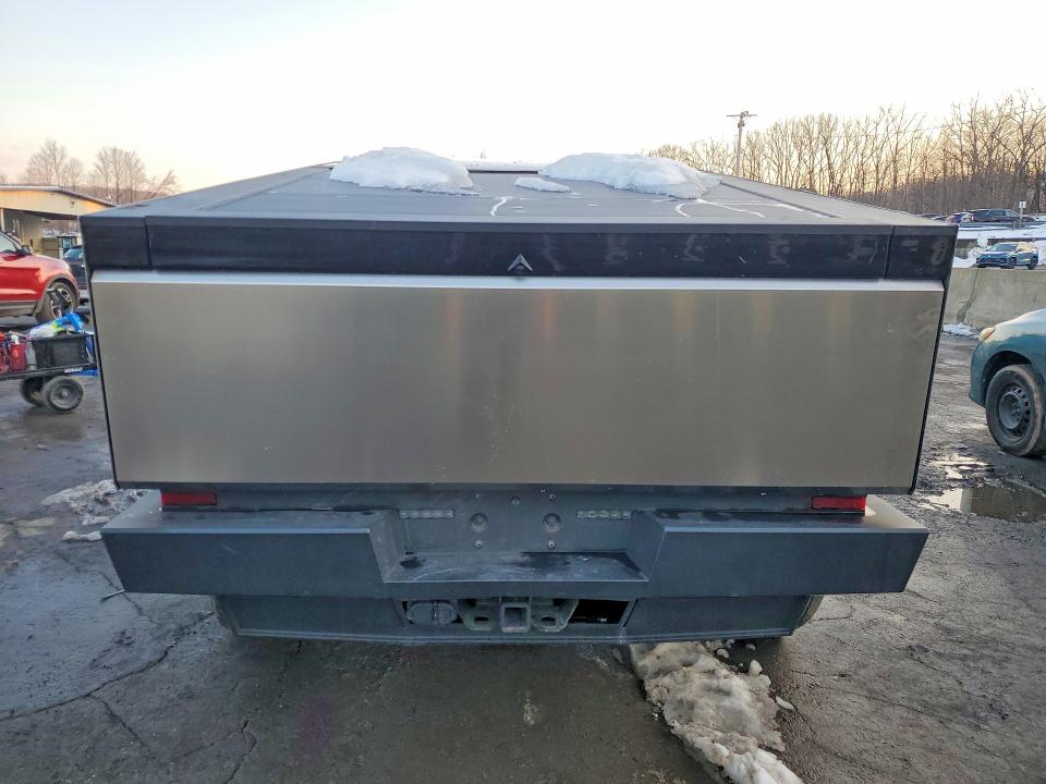 78279505 :رقم المزاد ، 7G2CEHED6RA056770 vin ، 2024 Tesla Cybertruck مزاد بيع