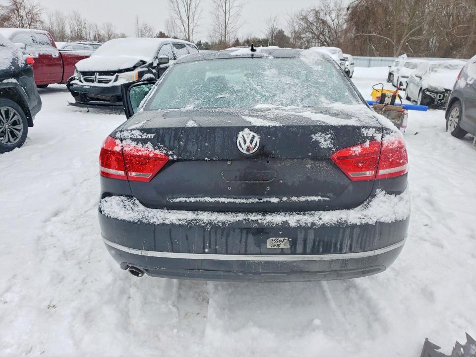 Продажа на аукционе авто 2015 Volkswagen Passat, vin: 1VWBS7A34FC082274, номер лота: 99822975
