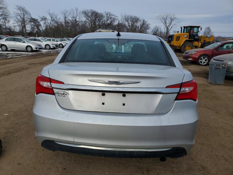 Продаж на аукціоні авто 2012 Chrysler 200, vin: 1C3CCBCB1CN176211, номер лоту: 78964135