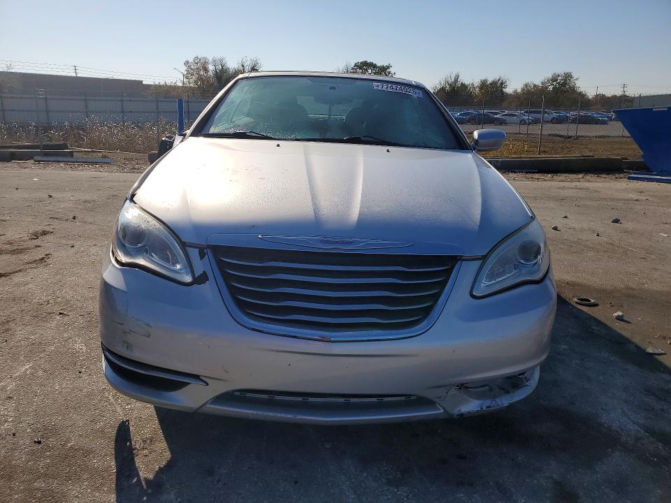 Aukcja sprzedaży 2011 Chrysler 200, vin: 1C3BC2EB7BN530112, numer aukcji: 77474925