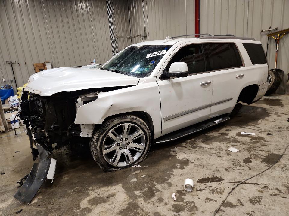 2017 Cadillac Escalade მანქანა იყიდება აუქციონზე, vin: 1GYS4BKJXHR112949, აუქციონის ნომერი: 75513255