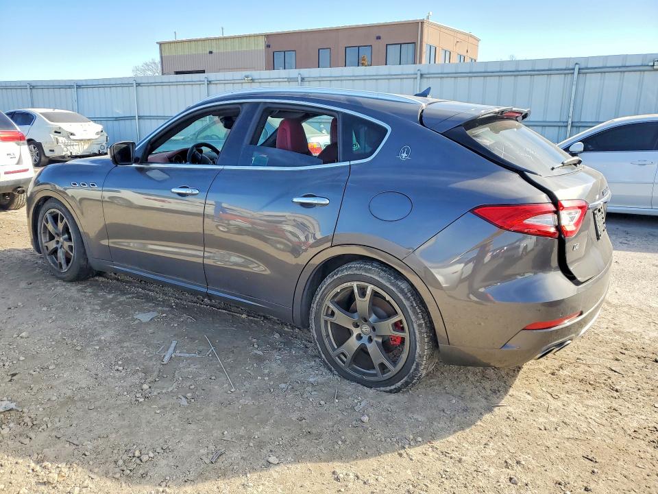 78121825 :رقم المزاد ، ZN661XUS9HX252150 vin ، 2017 Maserati Levante مزاد بيع