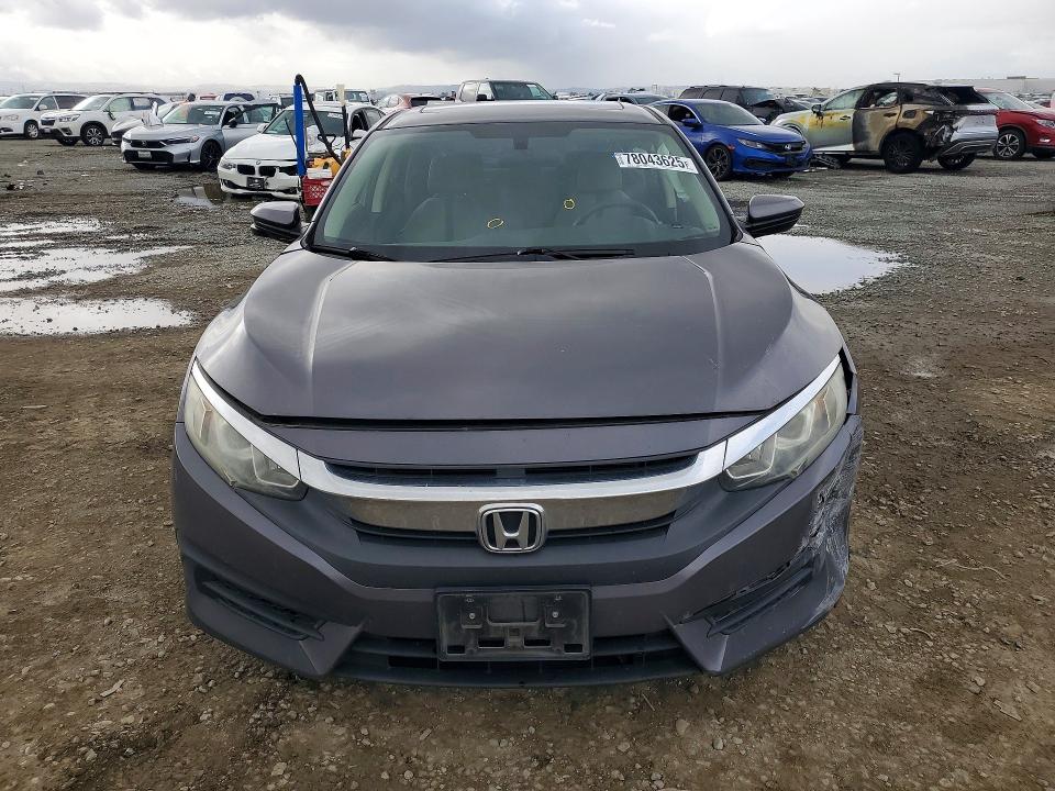 Продажа на аукционе авто 2018 Honda Civic, vin: 2HGFC2F77JH608873, номер лота: 78043625