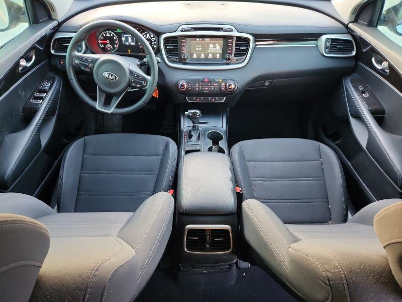 2017 Kia Sorento მანქანა იყიდება აუქციონზე, vin: 5XYPG4A31HG212650, აუქციონის ნომერი: 74793995