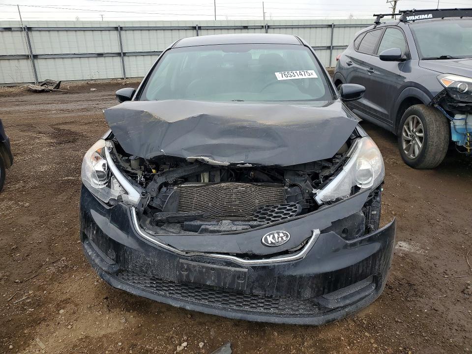 76531475 :رقم المزاد ، KNAFK4A64G5524213 vin ، 2016 Kia Forte مزاد بيع