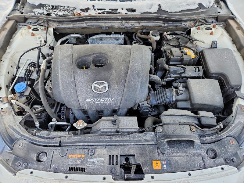 75637925 :رقم المزاد ، JM1BN1W30J1195840 vin ، 2018 Mazda 3 مزاد بيع